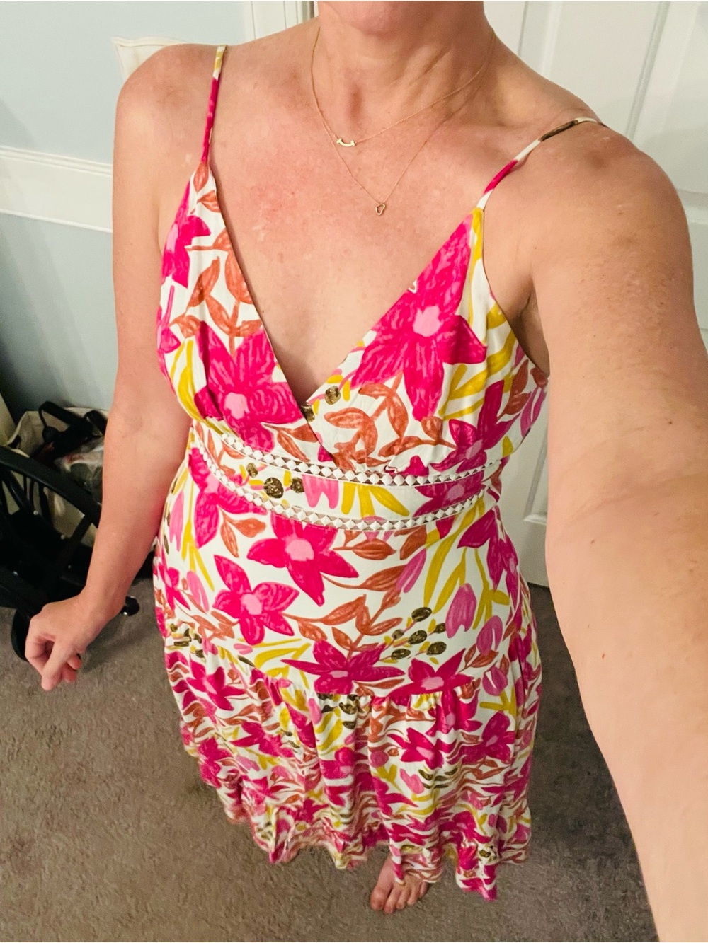 Pink Floral V-Neck Maxi Dress with Flowy Skirt